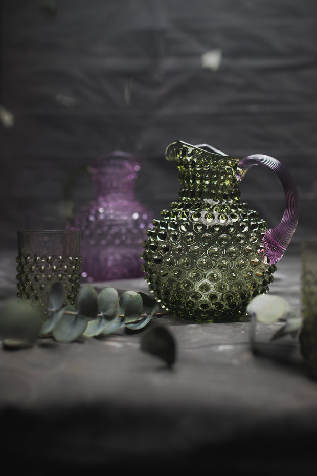 <h1>Schöne Dinge für ein </h1><h1>schönes Zuhause. </h1>