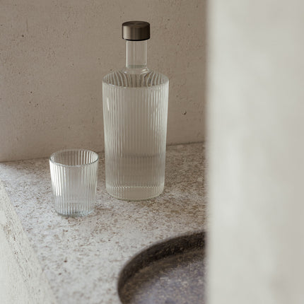 Paveau Wasserflasche White Haven 1,25 l klar