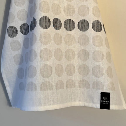 Kiss my Kitchen Geschirrtuch Punkte weiß schwarz sand