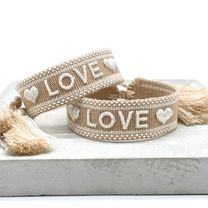 Parsley & Pepper Statement Armband Love