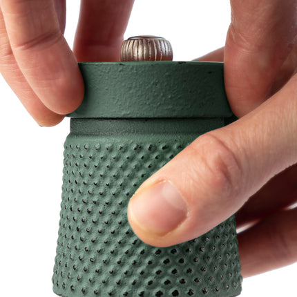 Peugeot Pfeffermühle Bali Gusseisen seladongrün