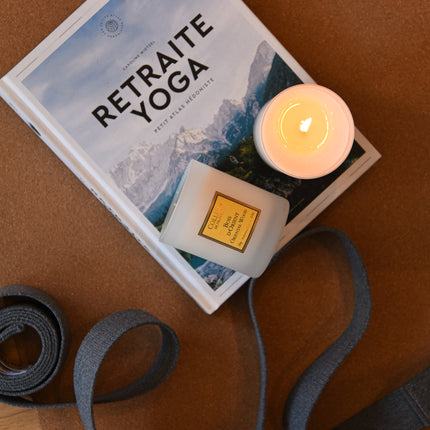 Collines de Provence Duftkerze Orientalisches Holz 180 g