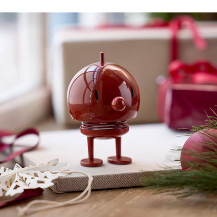 Hoptimist Bumble M Maroon wippende Designfigur