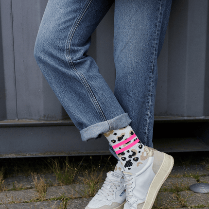 Ooley Socken Leo Allover NEON Pink M (39-43)