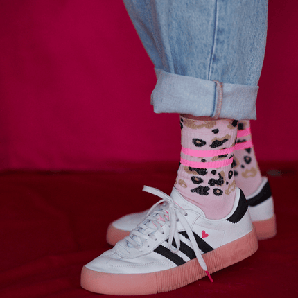 Ooley Socken Leo Allover NEON Rose M (39-43)