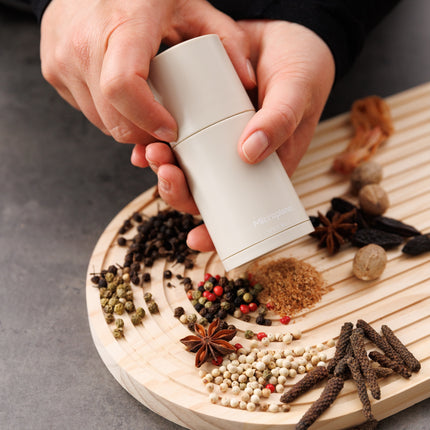 Microplane Gewürzmühle Cashmere beige