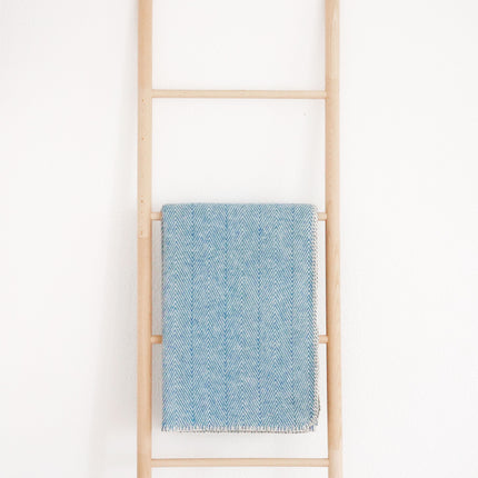 RIEMA Kuscheldecke Finn aus 100% Bio-Baumwolle blau