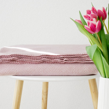 RIEMA Kuscheldecke Finn aus 100% Bio-Baumwolle rosa