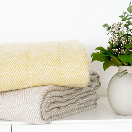RIEMA Kuscheldecke Finn aus 100% Bio-Baumwolle taupe