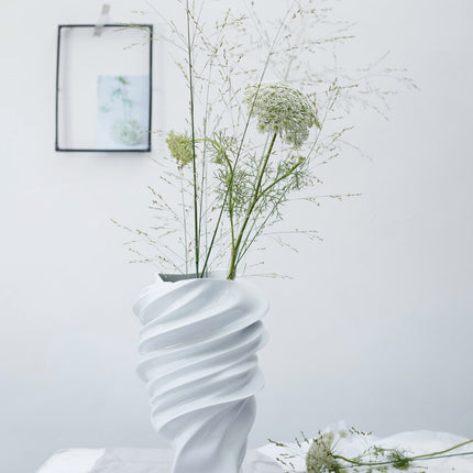 Rosenthal Squall Vase – moderne Eleganz für Ihr Zuhause