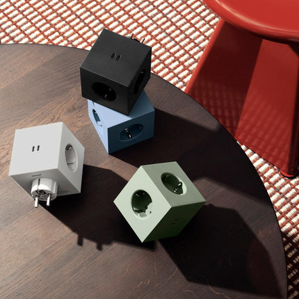 AVOLT Steckdose in Würfelform Square 2 schwarz